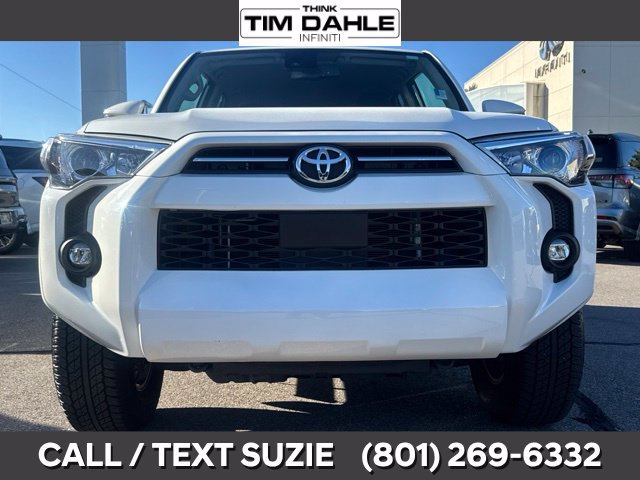 Used 2023 Toyota 4Runner SR5 AWD/4WD image 4