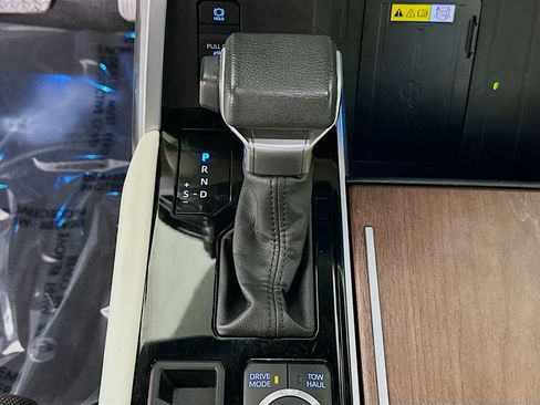 Used 2022 Toyota Tundra Capstone image 21