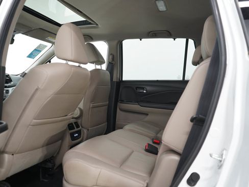 Used 2021 Honda Pilot EX-L image 19