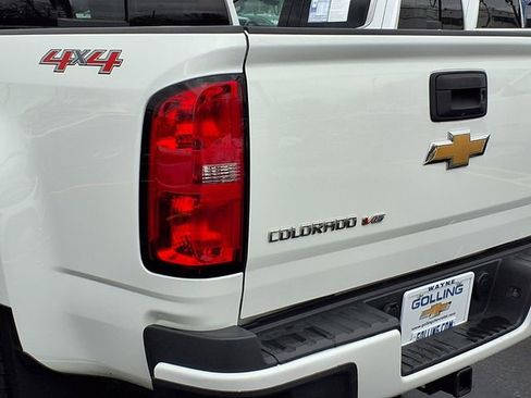 Used 2020 Chevrolet Colorado LT w/ LT Convenience Package image 22