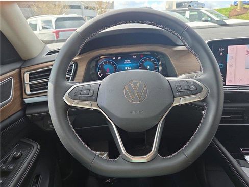 New 2026 Volkswagen Atlas SE AWD/4WD image 14