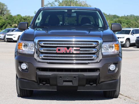 Used 2019 GMC Canyon SLE w/ SLE Convenience Package AWD/4WD image 2