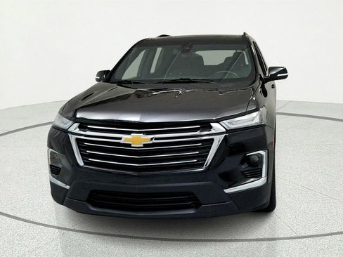 Used 2023 Chevrolet Traverse LT FWD image 8