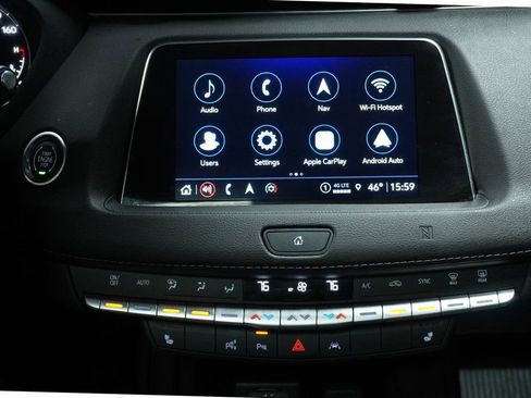 Used 2021 Cadillac XT4 Premium Luxury w/ Enhanced Visibility Package image 20