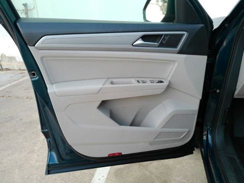 Used 2018 Volkswagen Atlas SE image 13