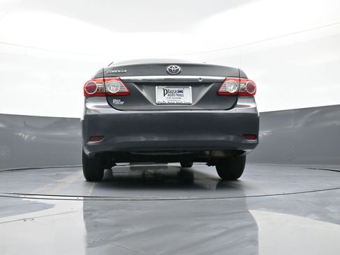 Used 2012 Toyota Corolla LE image 30