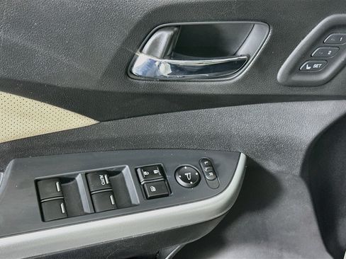 Used 2015 Honda CR-V Touring image 15