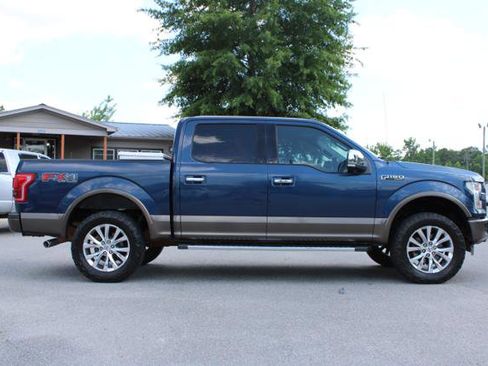 Used 2015 Ford F150 Lariat w/ Equipment Group 502A Luxury AWD/4WD image 4