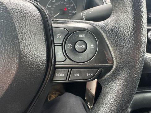 Used 2024 Toyota Corolla LE FWD image 20