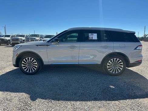 Used 2022 Lincoln Aviator Reserve w/ Equipment Group 201A AWD/4WD image 6