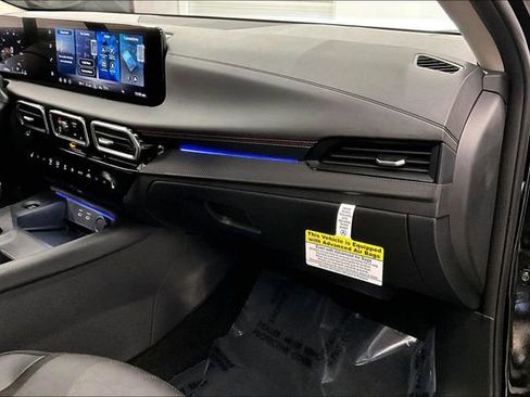 New 2026 Nissan Sentra SR w/ SR Premium Package image 33