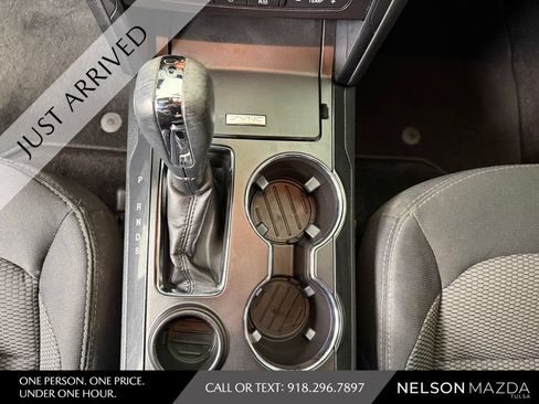 Used 2019 Ford Explorer XLT FWD image 29