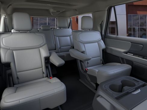 New 2026 Ford Expedition Max Active AWD/4WD image 11