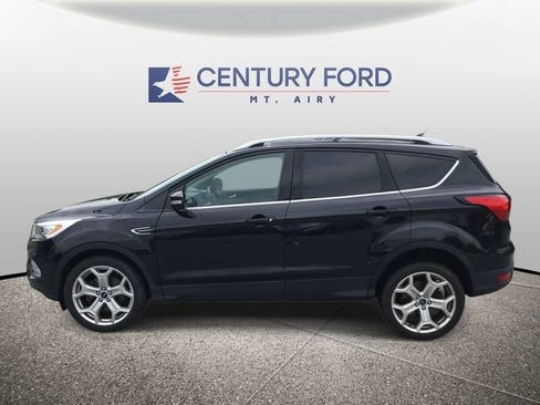 Used 2019 Ford Escape Titanium AWD/4WD image 6