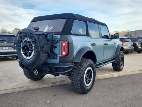 Used 2021 Ford Bronco Badlands image 2