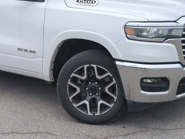 Used 2026 RAM 1500 Laramie AWD/4WD image 2