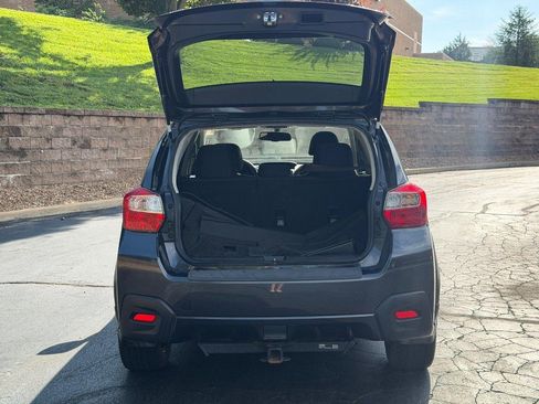Used 2016 Subaru Crosstrek 2.0i Premium w/ Moonroof Package AWD/4WD image 4
