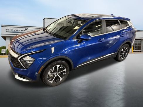 Used 2023 Kia Sportage EX FWD image 9