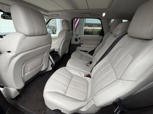 Used 2014 Land Rover Range Rover Sport Supercharged image 8