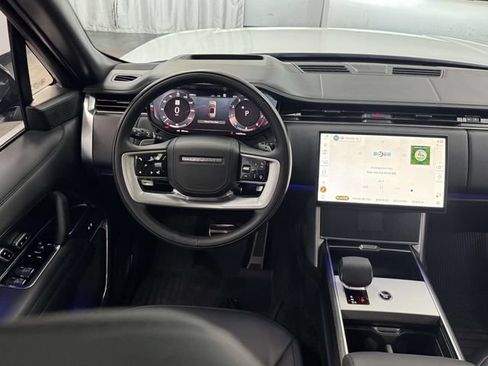 Used 2024 Land Rover Range Rover Long Wheelbase Autobiography AWD/4WD image 28
