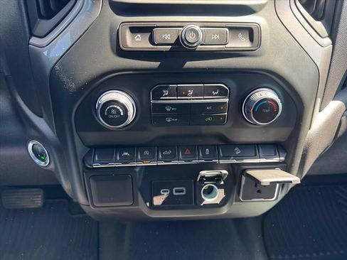 Used 2025 Chevrolet Silverado 1500 Custom Trail Boss AWD/4WD image 21