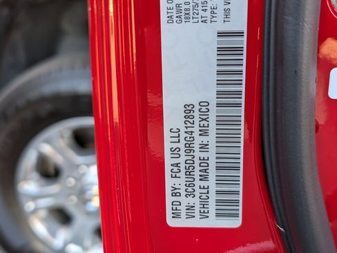 Used 2024 RAM 2500 Big Horn w/ Bed Utility Group image 35