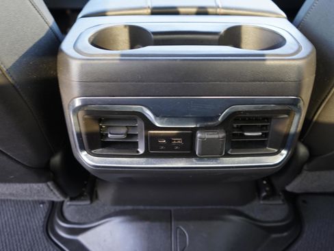 Used 2022 GMC Sierra 1500 AT4 w/ AT4 Premium Package image 21