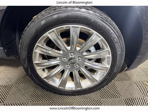 Used 2015 Lincoln MKX AWD w/ Equipment Group 102A image 12