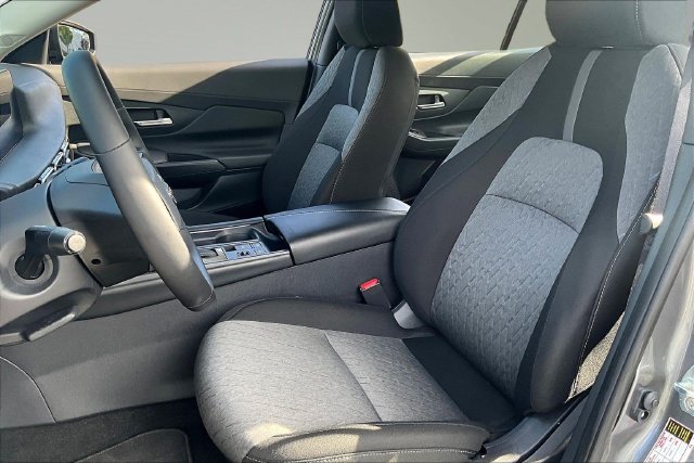 Used 2026 Nissan Sentra SV w/ SV Convenience Package FWD image 20