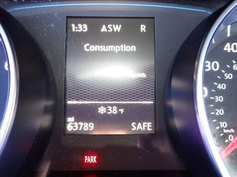 Used 2015 Volkswagen e-Golf Limited Edition image 22