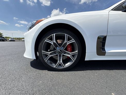 Used 2020 Kia Stinger GT AWD/4WD image 10