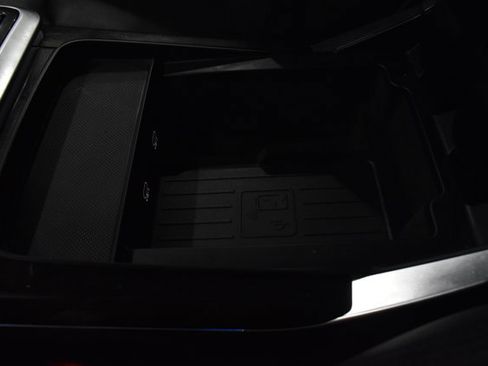 Used 2023 Audi Q7 3.0T Prestige image 24