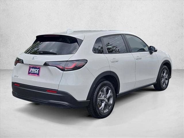 Certified 2026 Honda HR-V LX image 5