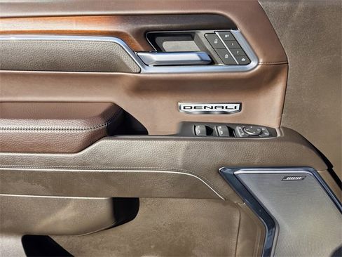 Used 2024 GMC Sierra 1500 Denali image 18