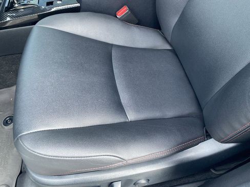 Used 2024 Toyota 4Runner TRD Off-Road Premium image 11