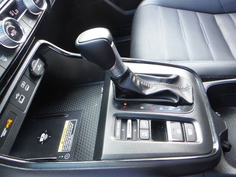 Used 2024 Honda CR-V EX-L image 23