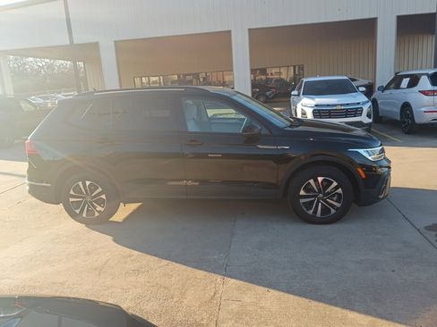 Used 2024 Volkswagen Tiguan S image 7