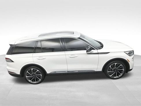 Used 2020 Lincoln Aviator Reserve w/ Equipment Group 202A AWD/4WD image 27