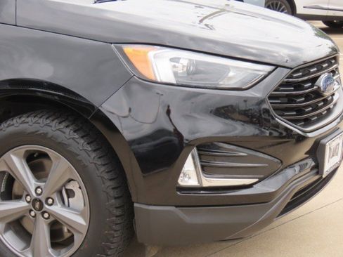 Used 2023 Ford Edge SEL w/ Sport Appearance Package AWD/4WD image 5