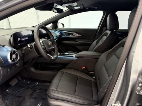 New 2026 Chevrolet Equinox EV LT AWD/4WD image 12