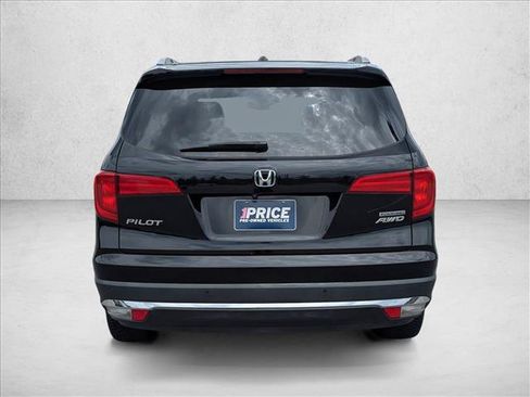 Used 2016 Honda Pilot Touring image 6