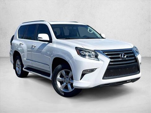 Used 2018 Lexus GX 460 w/ Navigation Package AWD/4WD image 11