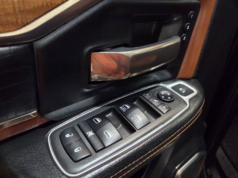 Used 2019 RAM 3500 Limited image 39