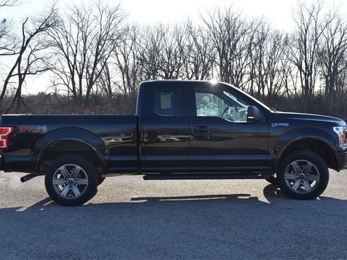 Used 2018 Ford F150 XLT w/ Equipment Group 302A Luxury image 8