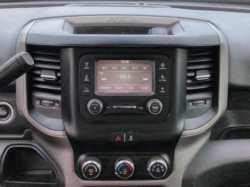 Used 2020 RAM 3500 Tradesman w/ Chrome Appearance Group AWD/4WD image 21