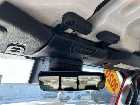 Used 2020 Jeep Gladiator Overland image 23