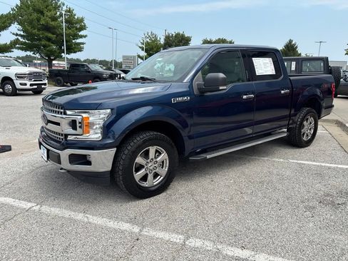 Used 2020 Ford F150 XLT w/ Equipment Group 302A Luxury AWD/4WD image 14