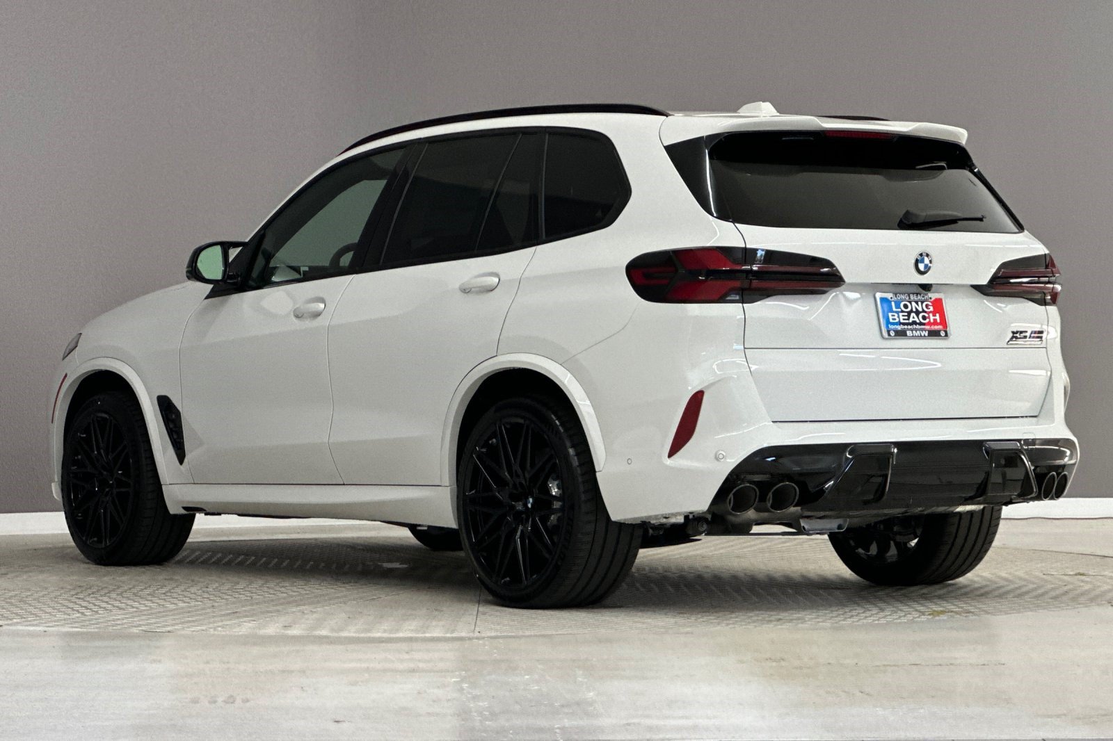 New 2026 BMW X5 M Competition w/ Executive Package AWD/4WD image 3