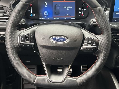 Certified 2023 Ford Escape ST-Line w/ Tech Pack #1 AWD/4WD image 15