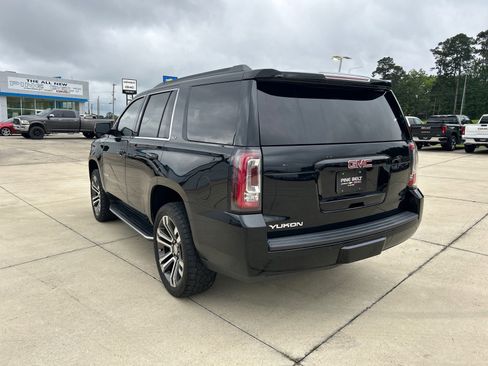 Used 2018 GMC Yukon SLT w/ Open Road Package AWD/4WD image 4